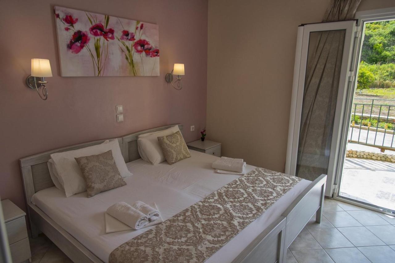 Villa Perkemes Apartments Parga Exterior photo